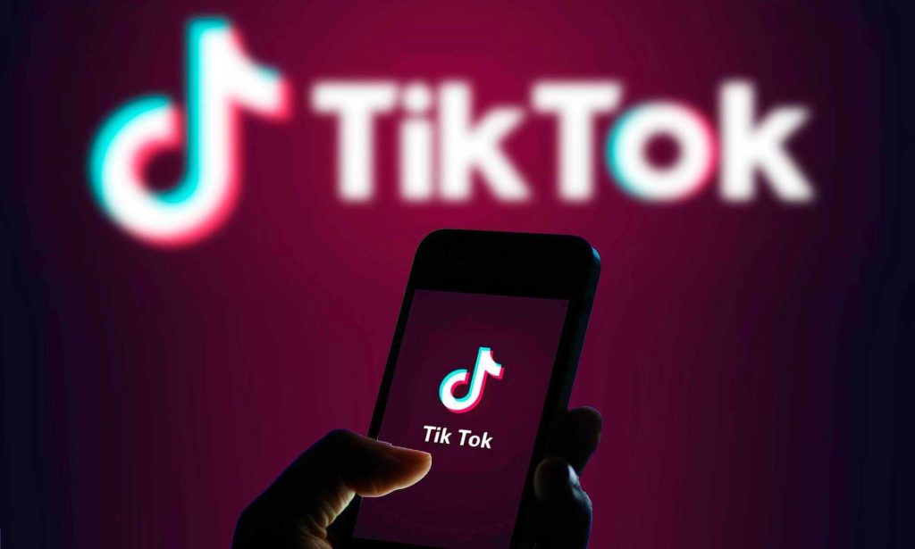 Quản lý nhiều nick TikTok cùng lúc